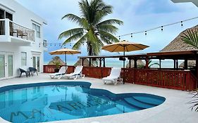 Mata Rocks Resort